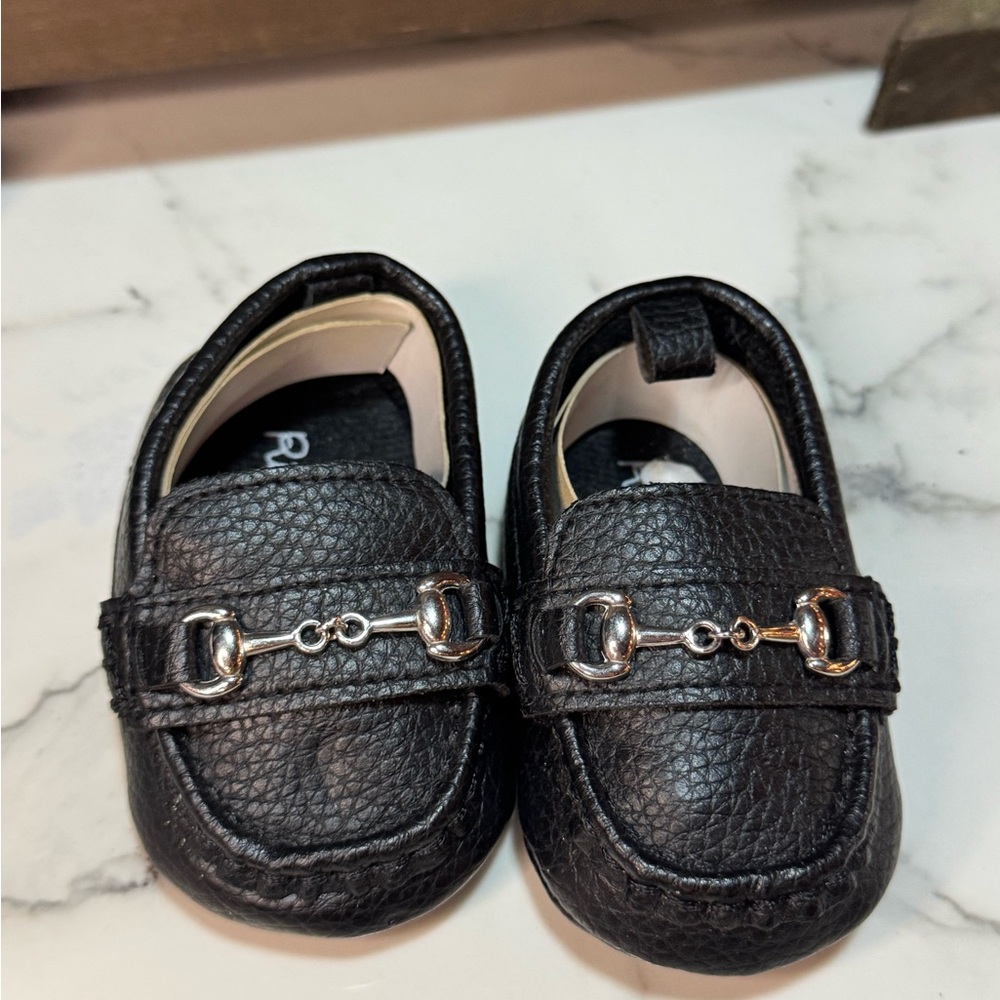 4/$15 Rising Star Black Moccasin Shoes for Infants